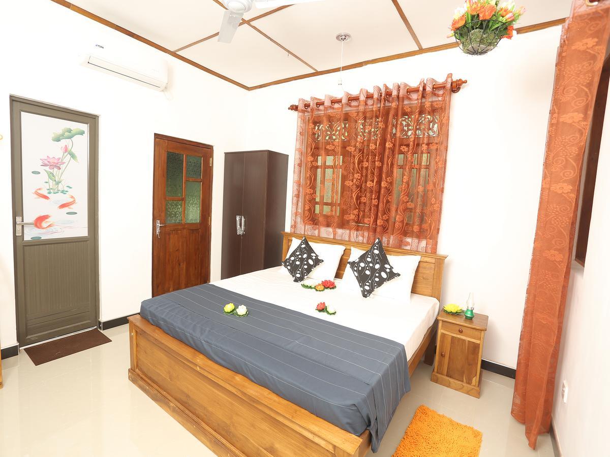 Windy Garden Bed & Breakfast Galle Exterior photo