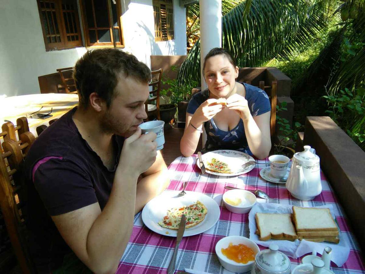 Windy Garden Bed & Breakfast Galle Exterior photo